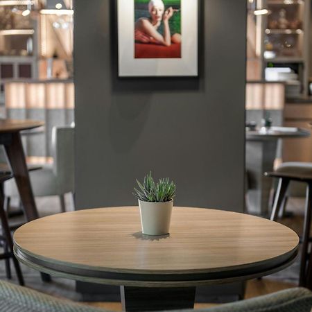 Ac Hotel By Marriott Madrid Airport Coslada Exterior photo