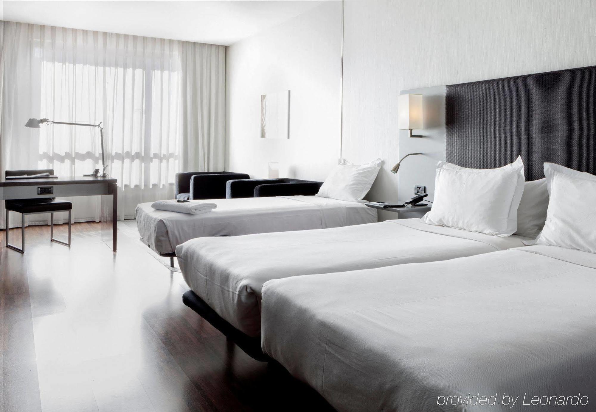 Ac Hotel By Marriott Madrid Airport Coslada Exterior photo